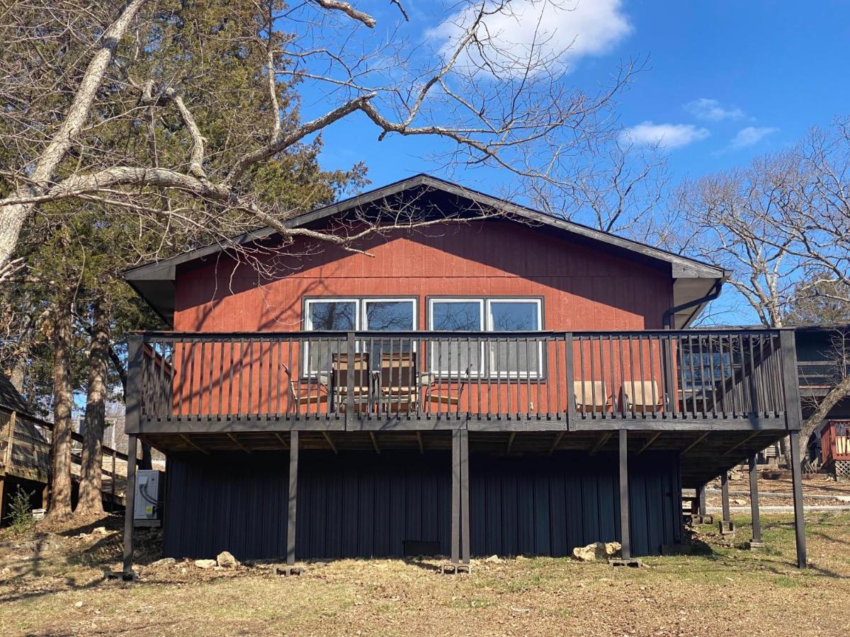 Calm Waters Resort Indian Point Exterior photo